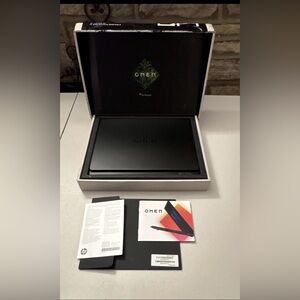 HP OMEN Transcend 14 Gaming Laptop | RTX 4070 | Ultra 9| 32GB RAM | OLED